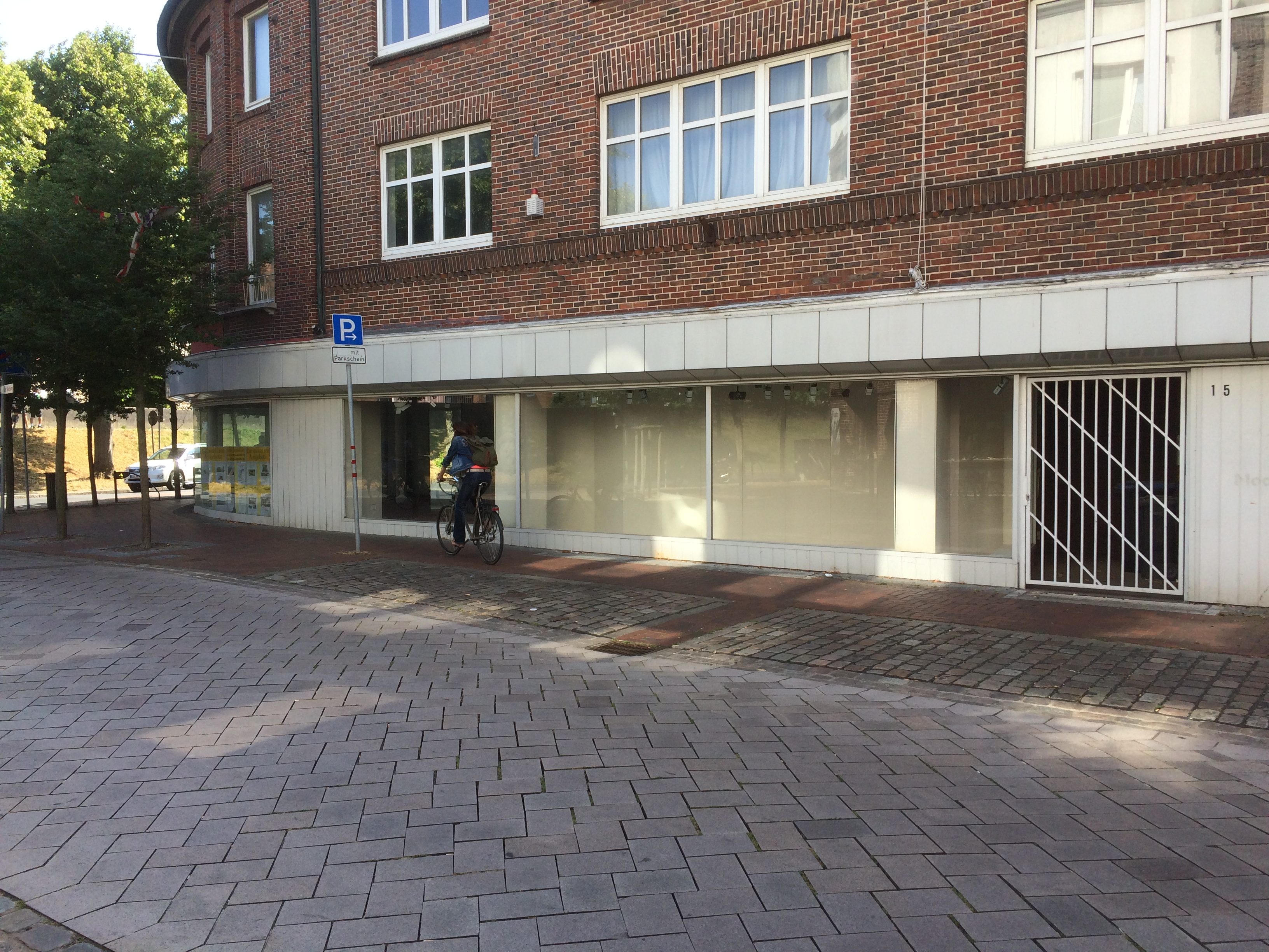 ansicht gebaeude tanteemma