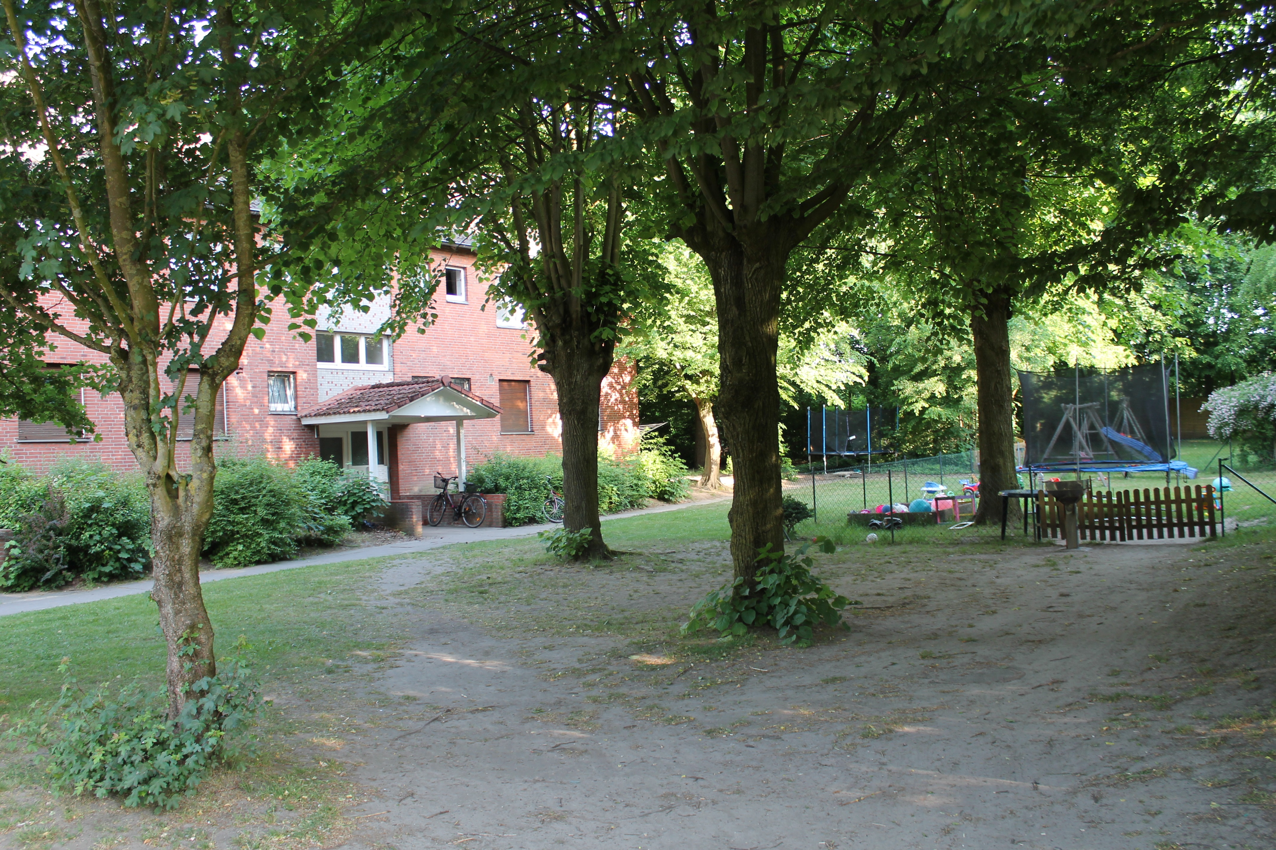 berliner strasse 4