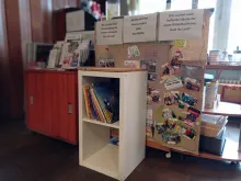 buecherschrank